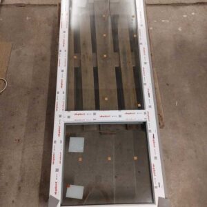 Fenêtre en PVC triple vitrage sans ouvrant