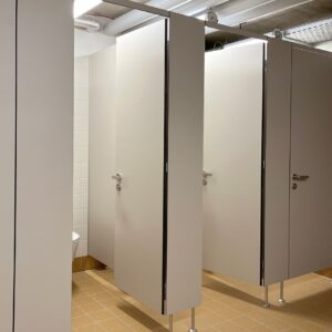 Cloisons de séparation Buwä pour 4 cabines sanitaires, L=3m44.